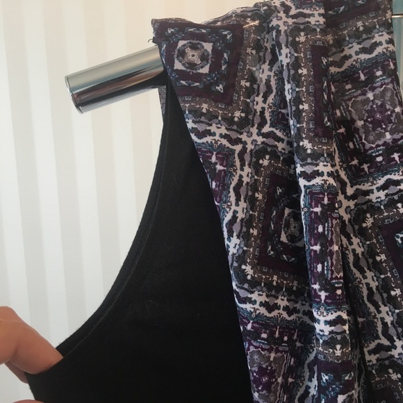 AB Studio black white comfy stretchy tank with shawl Size M - Picture 3 of 8